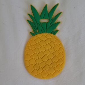 Pineapple Luggage Tag